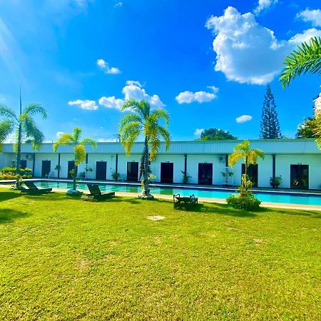 Ogh Resort Hotel Angeles Exterior foto